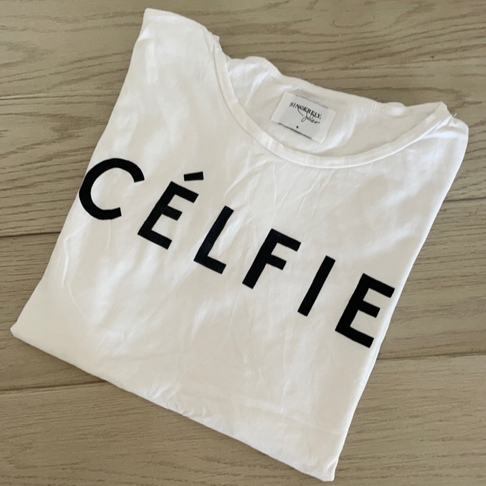 Sincerely Jules CÉLFIE Tee